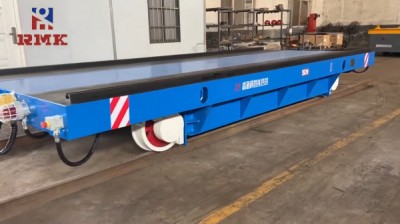 Temir yo'l transporti trolleyasi